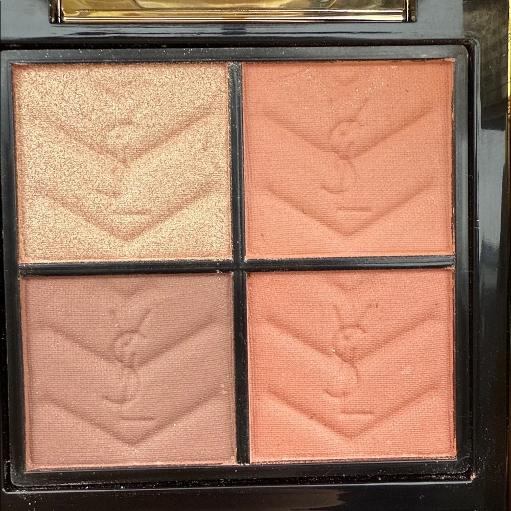 Yves Saint Laurent Couture Mini Clutch Eyeshadow Pallette 200 Gueliz Dream